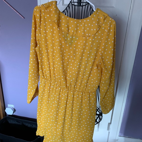 Yellow polka dot dress - Picture 2 of 3